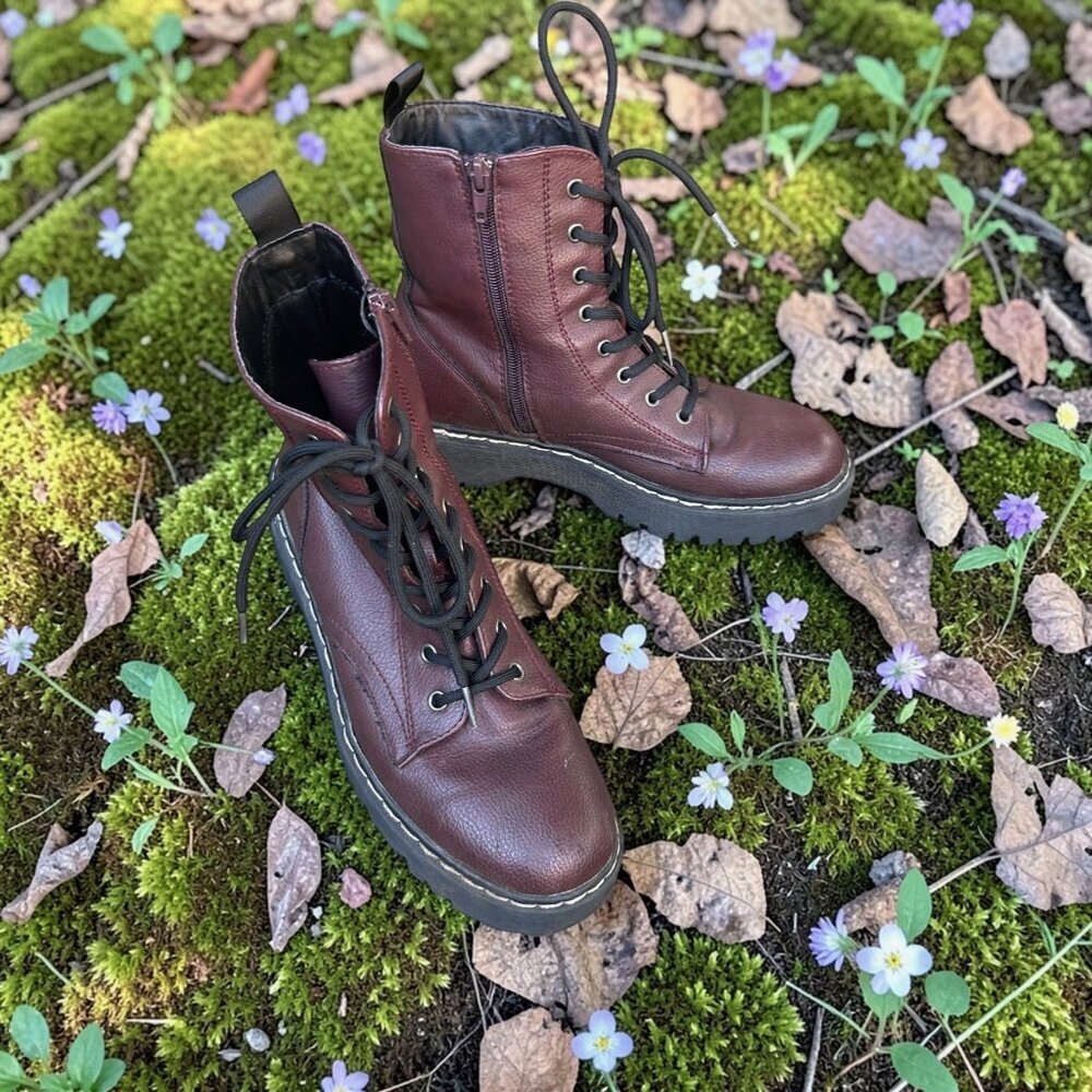 Strictly Jules Combat Boots Harley Bordeaux Maroon Red Size 8.5 M Side Zip